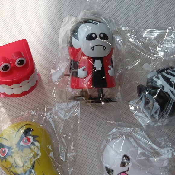 11 New Halloween Windup Toys, Witch, Pumpkin, Skeleton, Vampire & More! - Picture 9 of 9